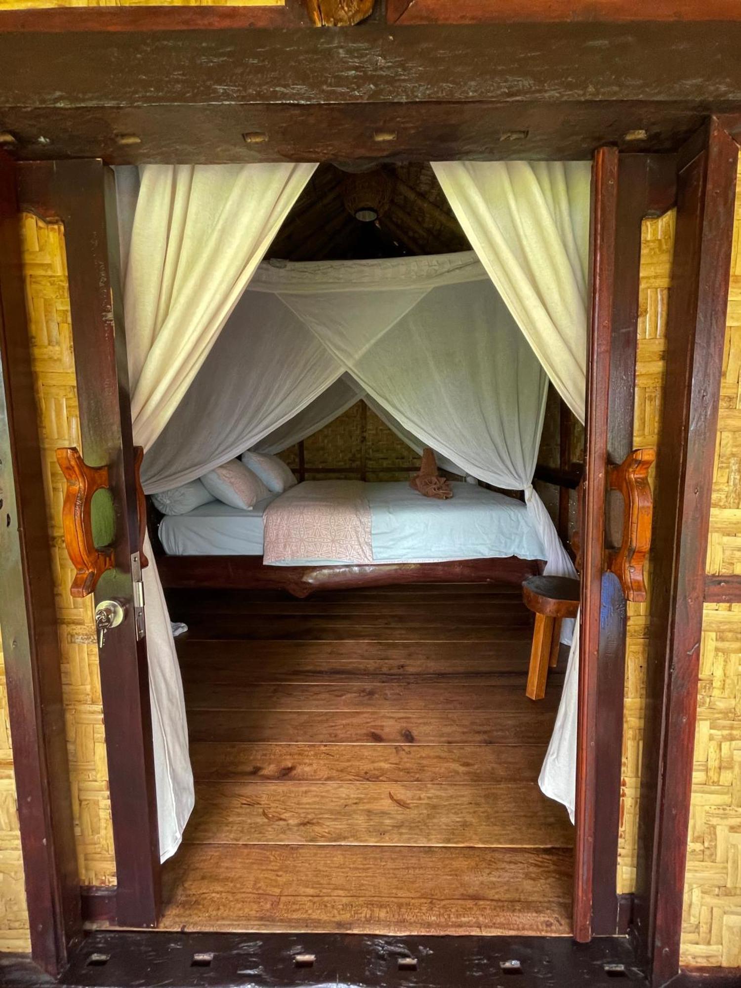 Rinjani Lighthouse Hotell Senaru Eksteriør bilde