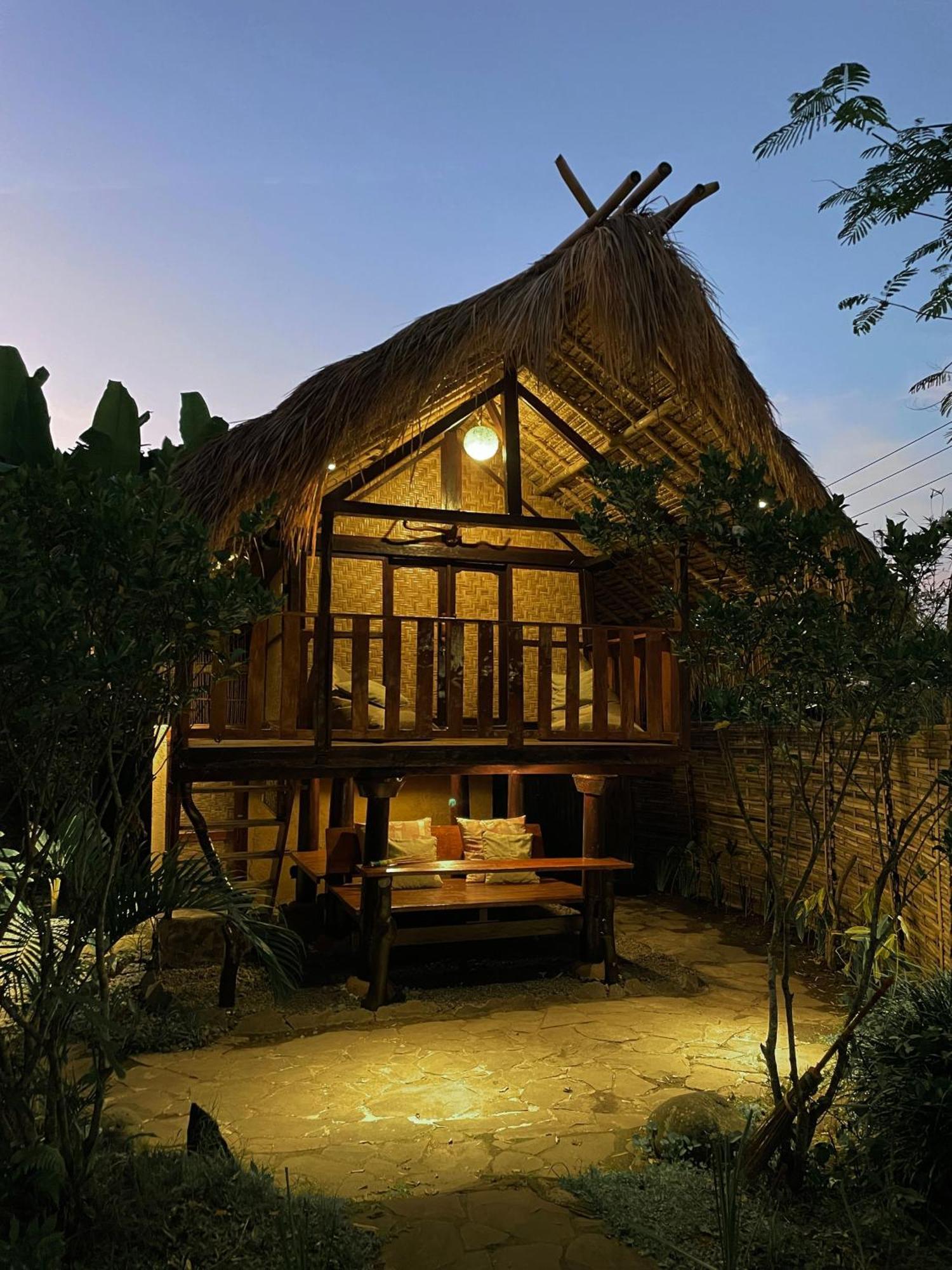 Rinjani Lighthouse Hotell Senaru Eksteriør bilde